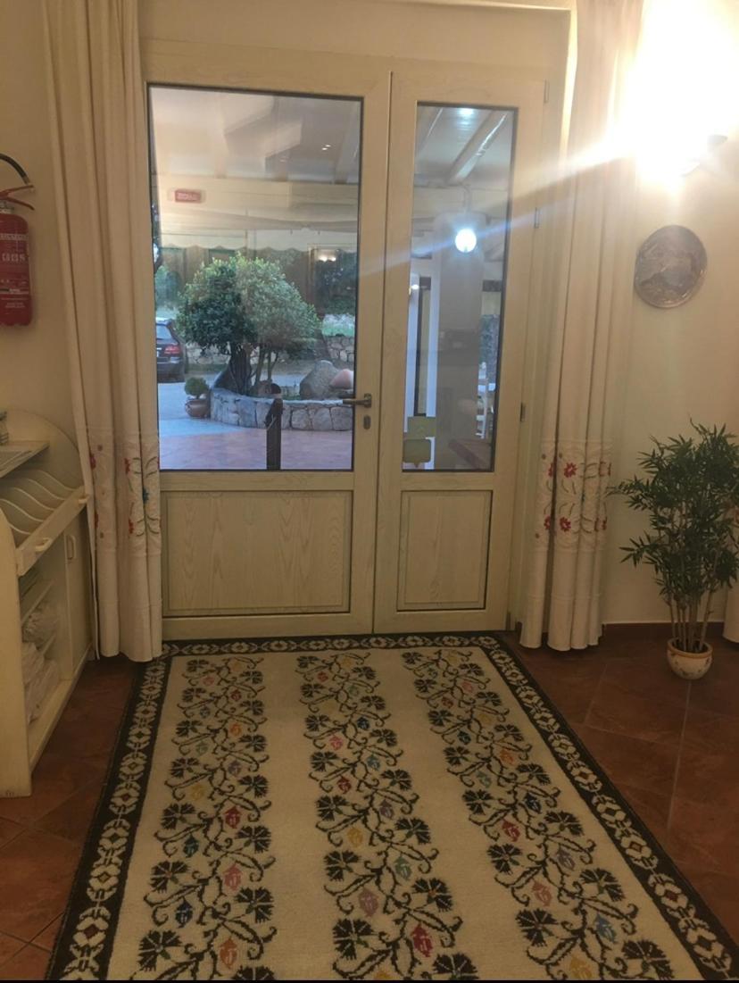 Hotel La Palma San Teodoro  Kültér fotó
